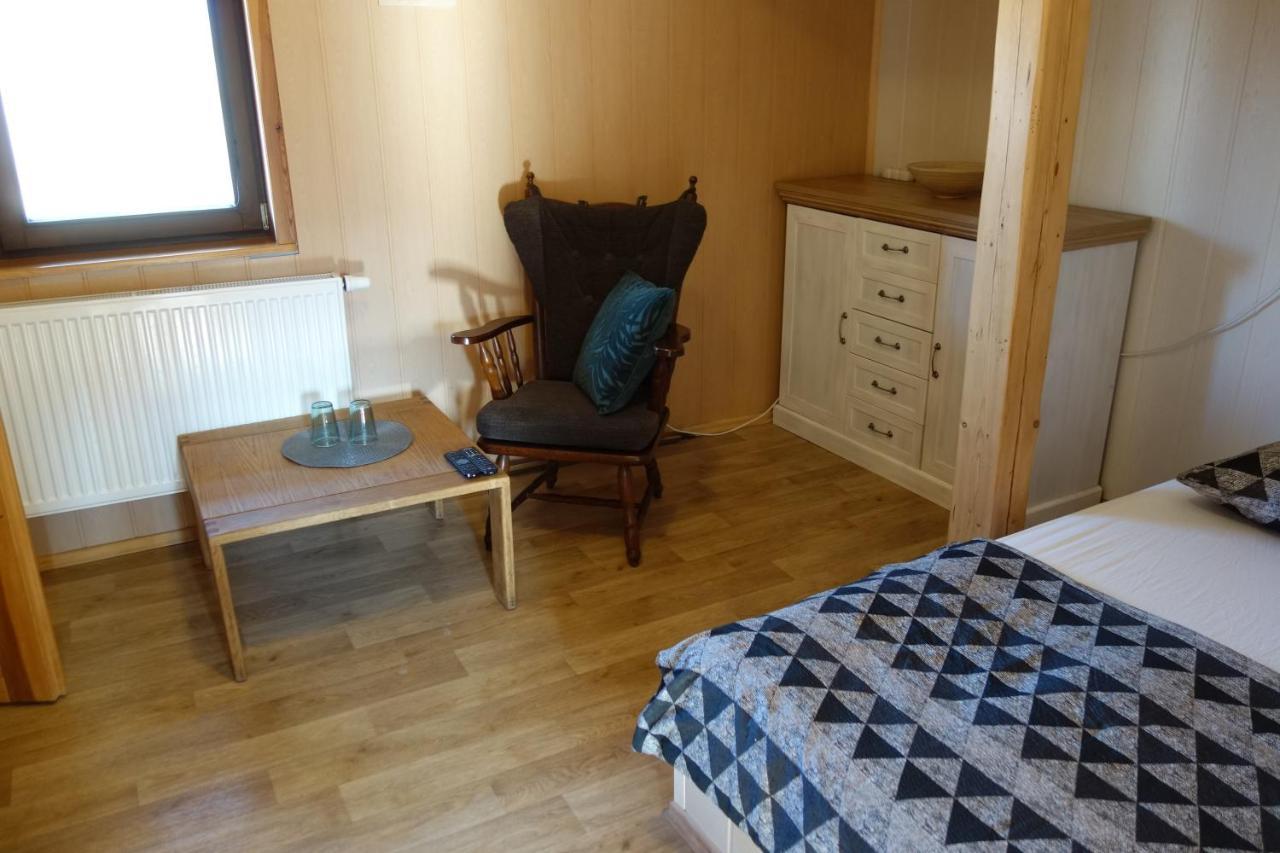 Pod Lipou Hotell Dolní Brusnice Eksteriør bilde
