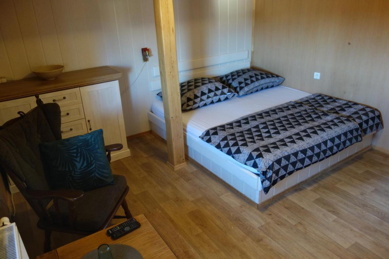 Pod Lipou Hotell Dolní Brusnice Eksteriør bilde