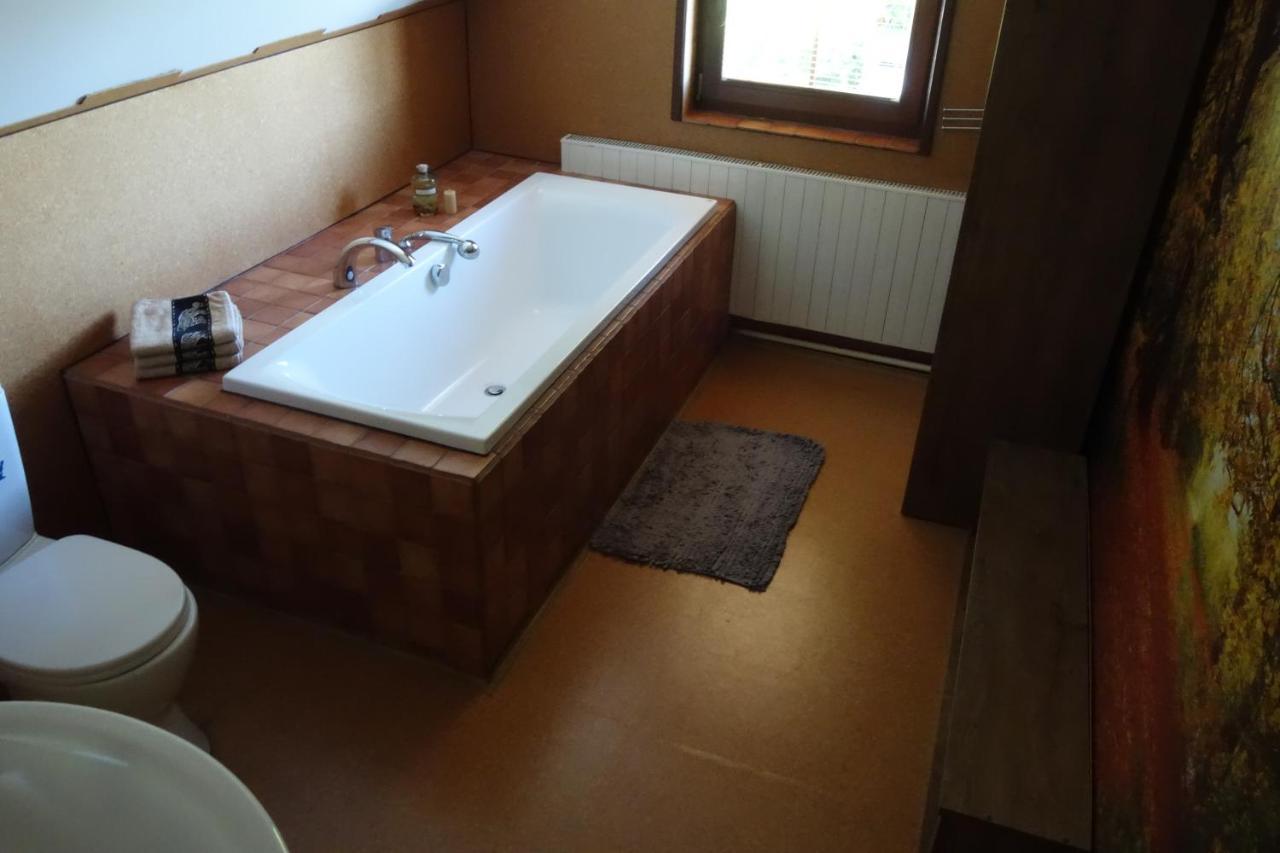 Pod Lipou Hotell Dolní Brusnice Eksteriør bilde